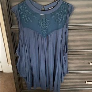 Torrid cold shoulder blouse